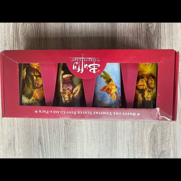 Collectible Buffy The Vampire Slayer Pint Glasses - Picture 4 of 4